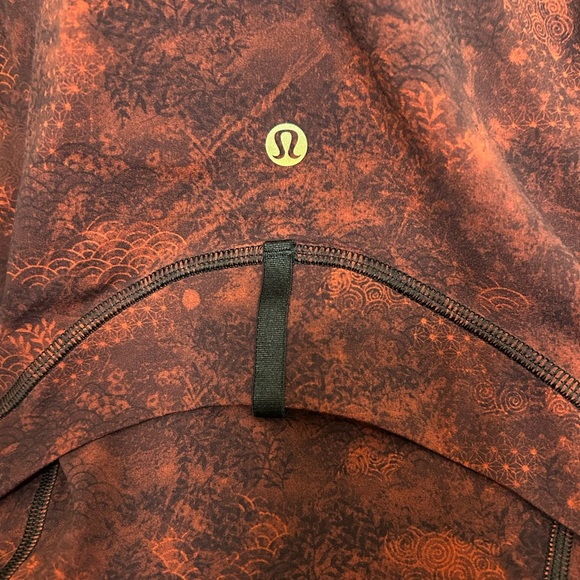 Jacket nwot lululemon Chinese red lunar new year define 4 - Picture 5 of 6